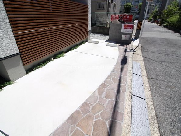 エスパス・ラ・フォレ 駐車場