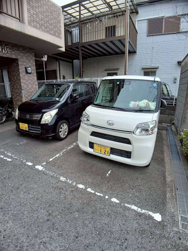 グランエクセル高師浜 敷地内駐車場
