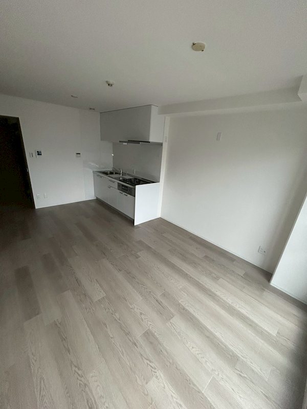 セーヌ東岸和田 窓があり日差しの入るお部屋です