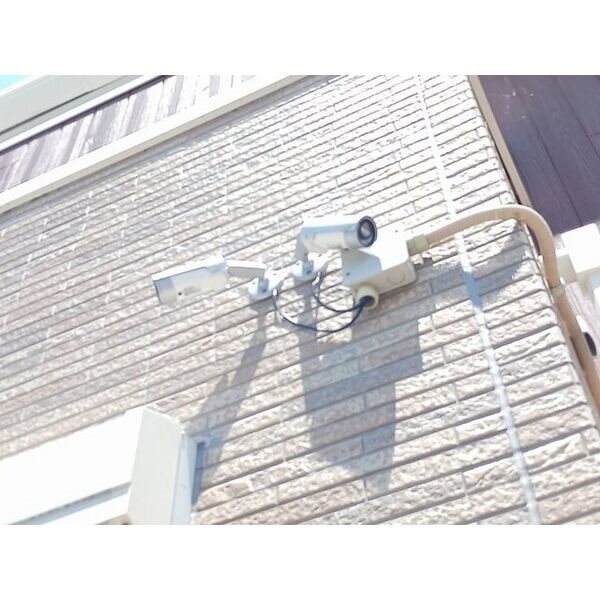 サニー　レジデンス　和泉 防犯カメラ