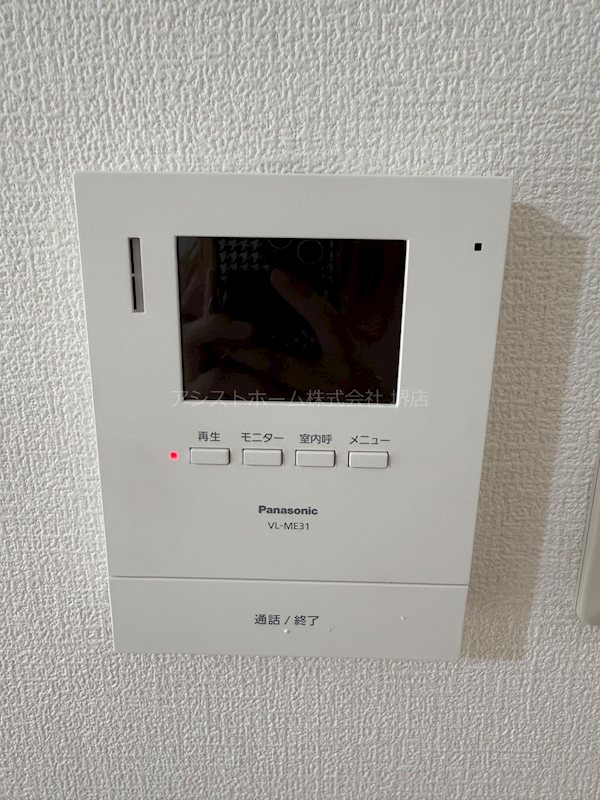 カーサ三国ヶ丘 来訪者をカメラで確認できるので女性にも安心です。