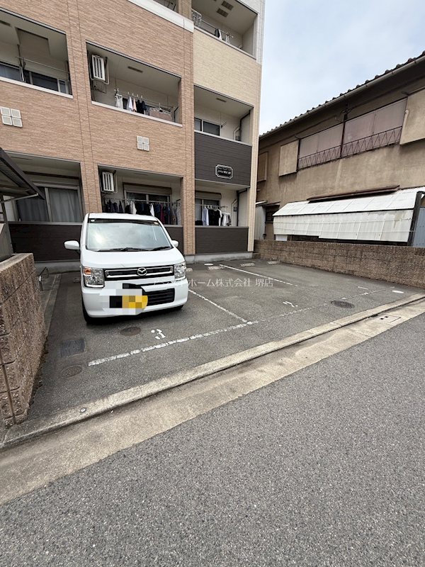 フジパレス堺大浜Ⅰ番館 駐車場