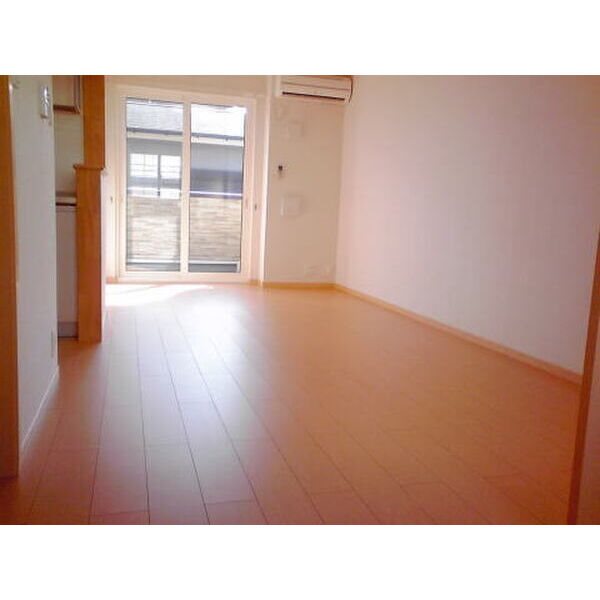 カーサ・カルム 角部屋で日当たり良好