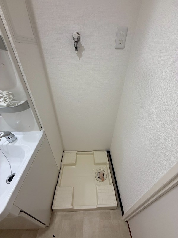 KMレジデンス堺東駅前  室内洗濯機置き場