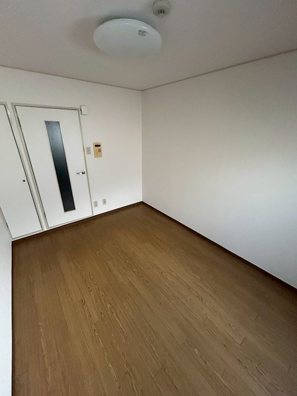 ラフォーレ助松 窓があり日差しの入るお部屋です