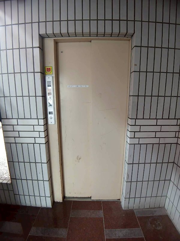 サンエス高石 エレベーター付き
