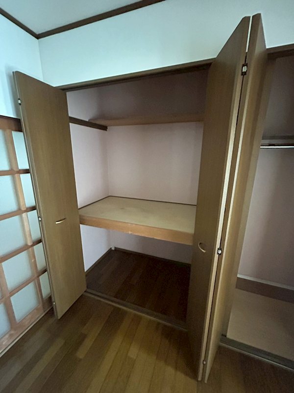 和泉市上代町戸建て 押し入れ