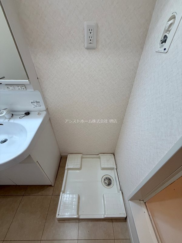 さくらコーポ百舌鳥 室内洗濯機置き場