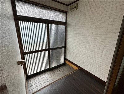 高月南戸建 玄関