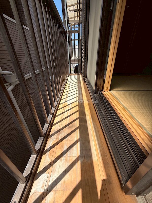 三国ヶ丘一戸建貸家 ベランダ
