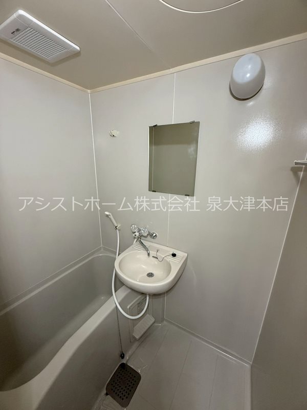 ｼｬﾙﾏﾝﾌｼﾞ東岸和田弐番館 バス・シャワールーム