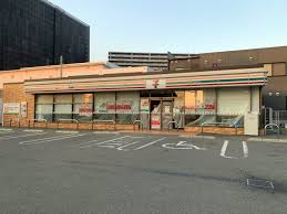 ジーメゾン鳳南ルシア ｾﾌﾞﾝｲﾚﾌﾞﾝ 堺鳳南町3丁店