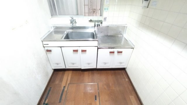 富秋町2-14-14テラスハウス キッチン