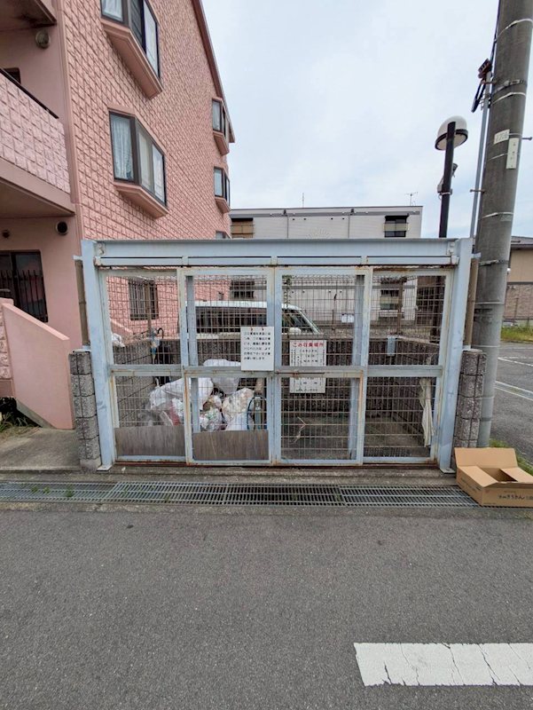 ヨコマーク加茂 24時間ゴミ捨て可能