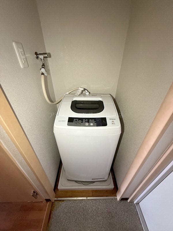 ナジック香ヶ丘マンション 室内洗濯機置き場