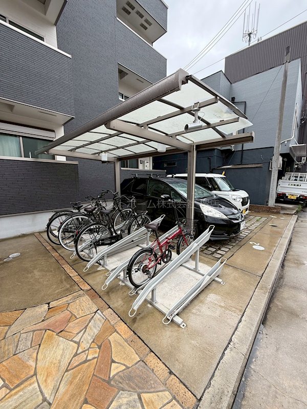 フジパレス堺北長尾ウエスト 屋根付き駐輪場