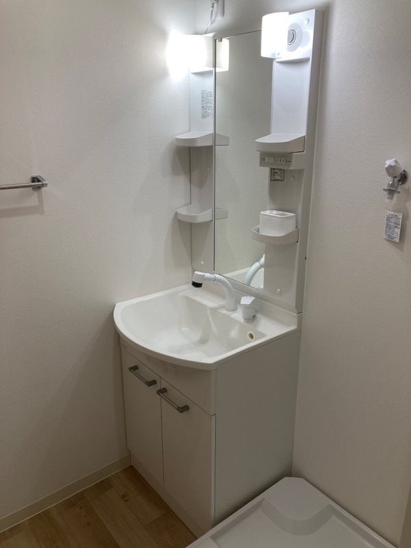 フジパレス助松町Ⅰ番館 独立洗面化粧台