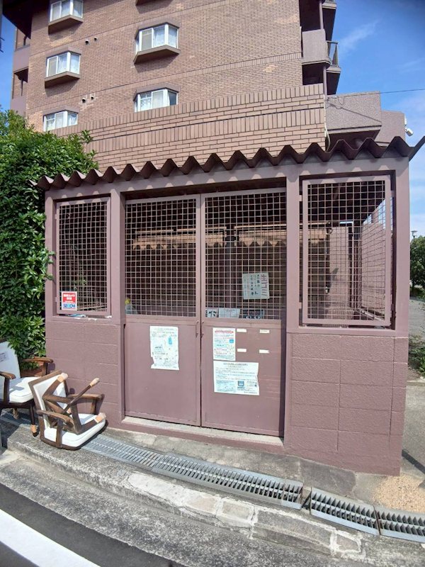 パストラル羽衣 24時間ゴミ捨て可能