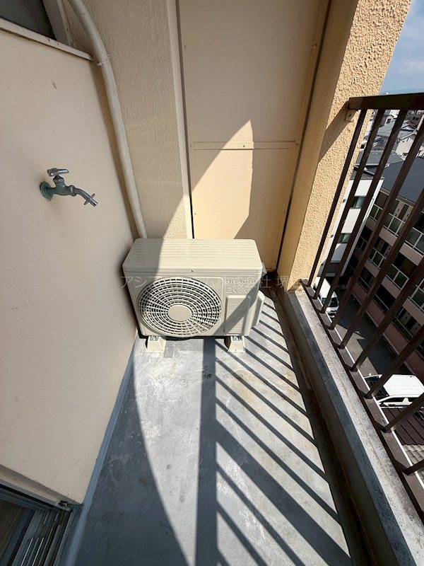 大浜TKハイツ 室外洗濯機置き場