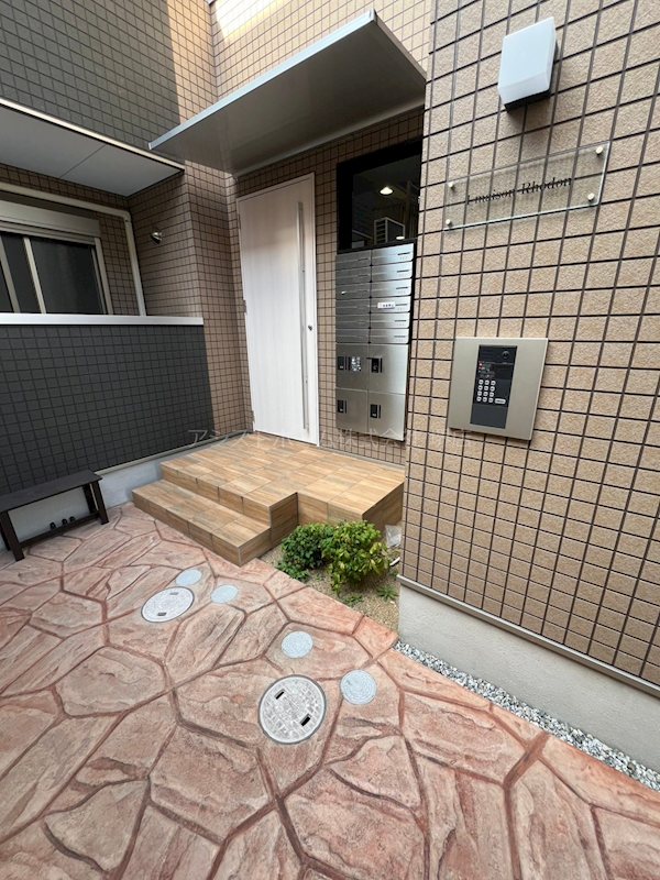 I maison Rhodon エントランス