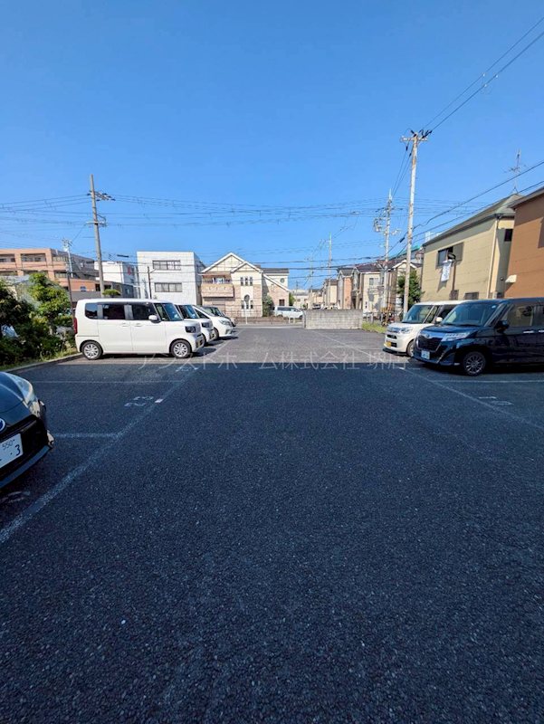 サニーコート鳳南 駐車場