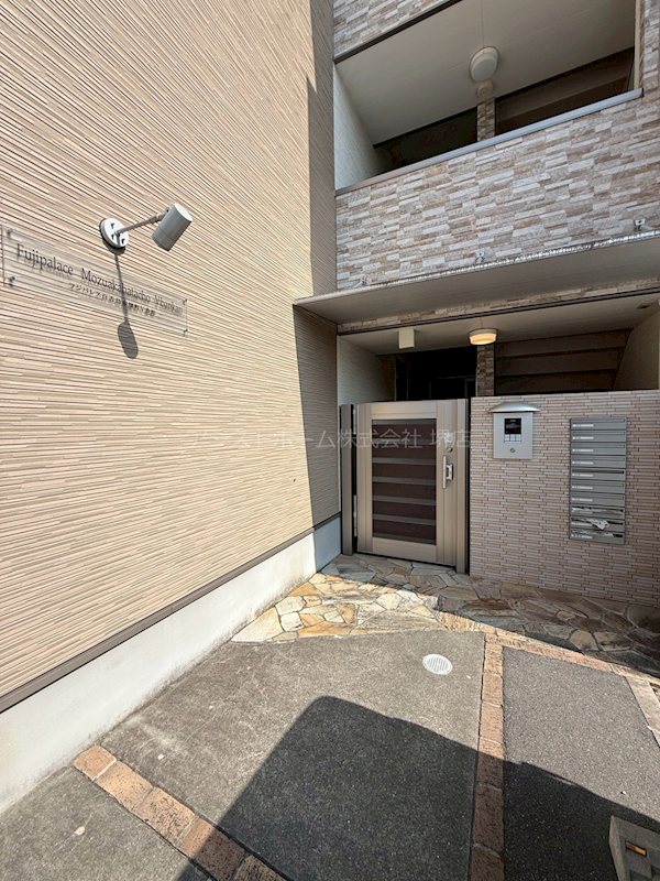 フジパレス百舌鳥赤畑町Ⅴ番館 エントランス