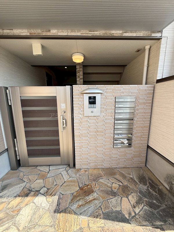 フジパレス百舌鳥赤畑町Ⅴ番館 オートロック完備なので女性にも安心です