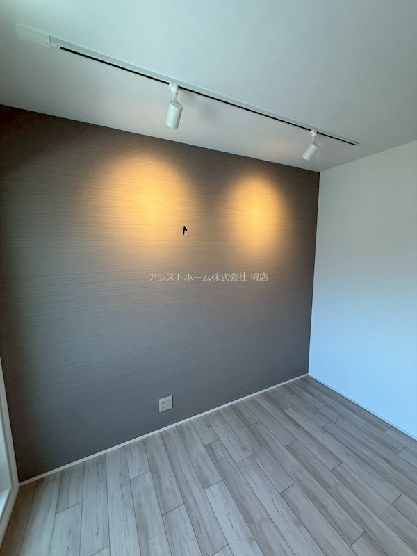 フジパレス堺香ヶ丘イースト お洒落な間接照明付き