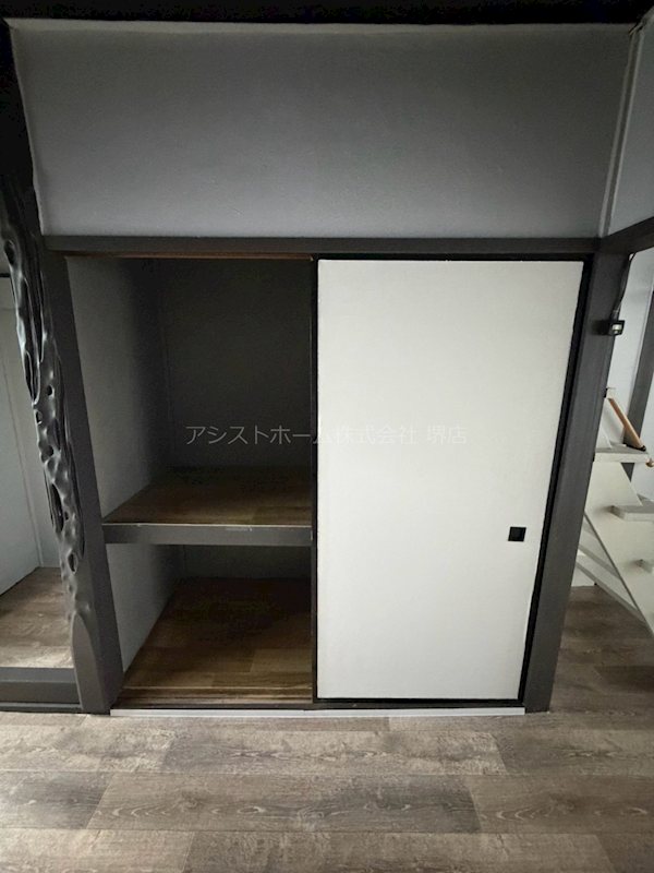百舌鳥梅北町テラス3 収納