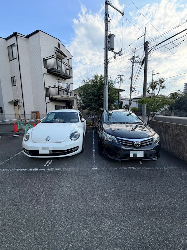 フジパレススリーハーブス中百舌鳥町1丁 駐車場