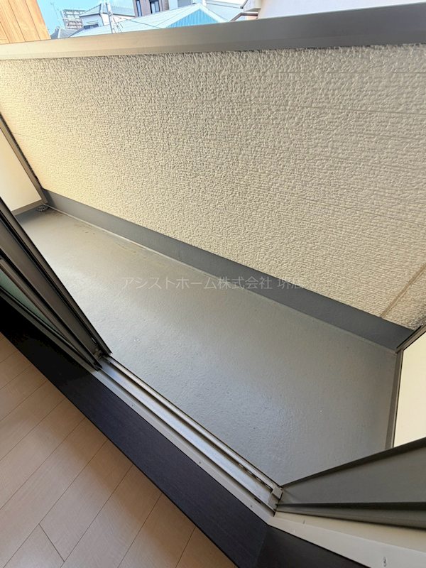 フジパレススリーハーブス中百舌鳥町1丁 ベランダ