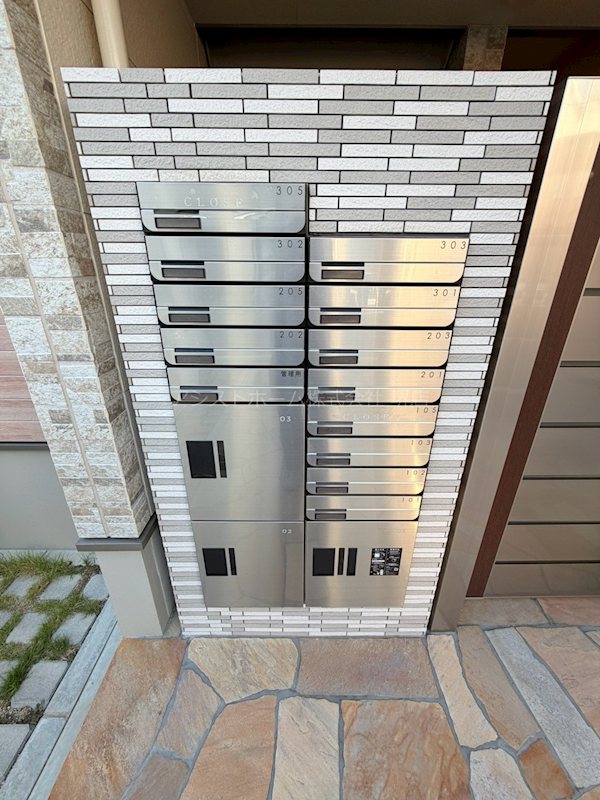 フジパレス堺百舌鳥梅北 便利な宅配BOX付き集合ポスト