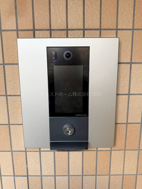 シャルマンフジもずウエスト 来訪者をカメラで確認できるので女性にも安心です