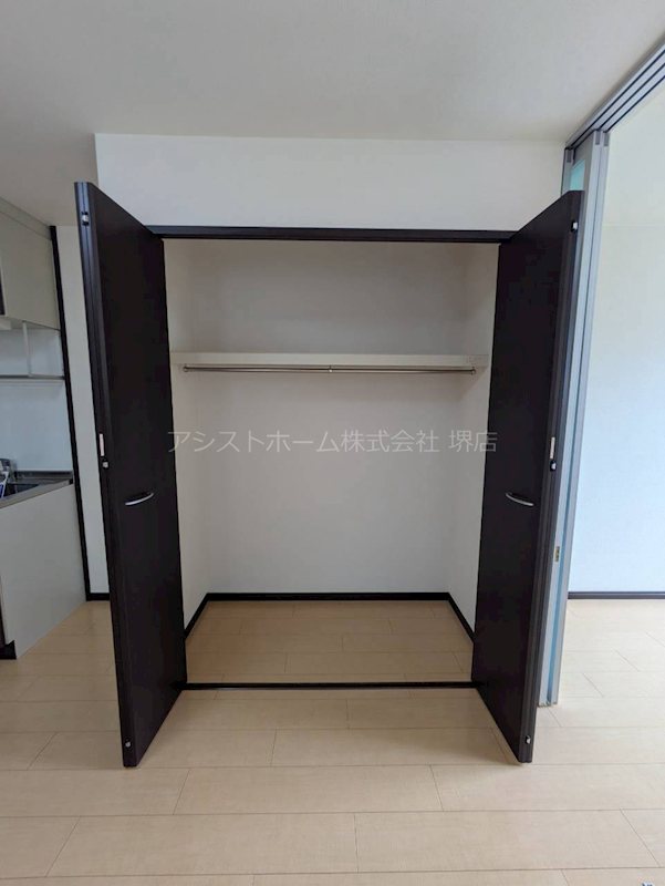 フジパレス堺鳳中１番館 クローゼット