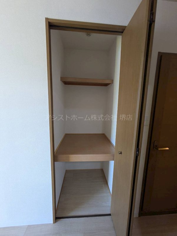 フレンドコーポB棟 収納