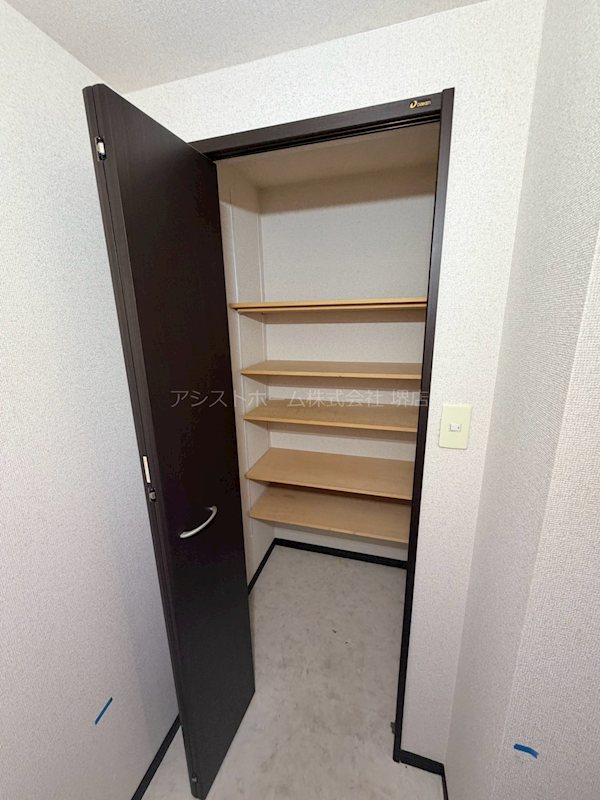 フジパレス堺香ヶ丘サウス 収納
